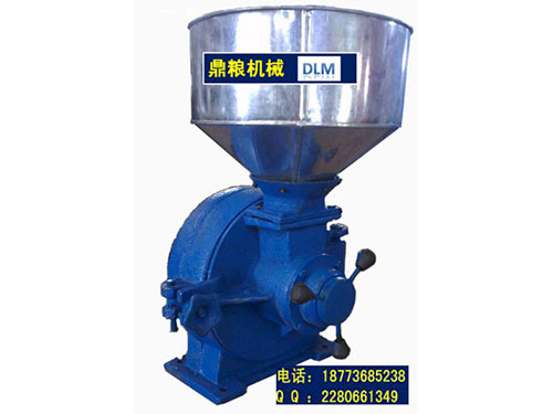 30型磨片式粉碎機(jī)、磨粉機(jī)磨粉機(jī)，磨片式，產(chǎn)量達(dá)1000公斤時(shí),粗細(xì)可調(diào)